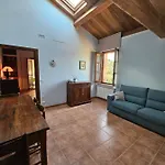 La Casa Dei Tigli 3* Cannara
