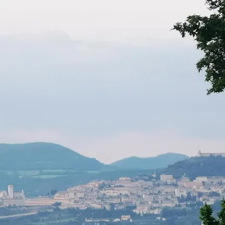 La Casa Dei Tigli Cannara