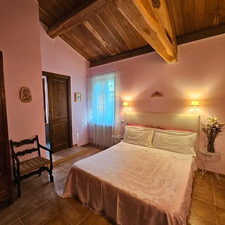 Panzió La Casa Dei Tigli 3*