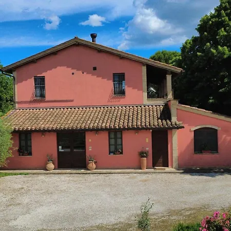 Oda ve Kahvaltı La Casa Dei Tigli