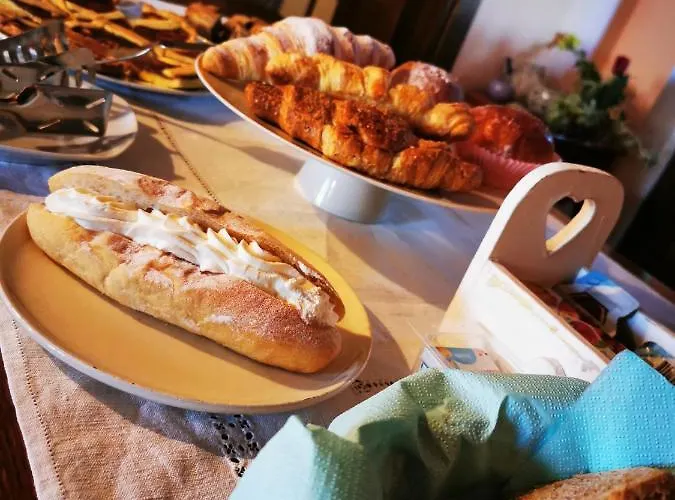 La Casa Dei Tigli Nocleg ze śniadaniem Cannara