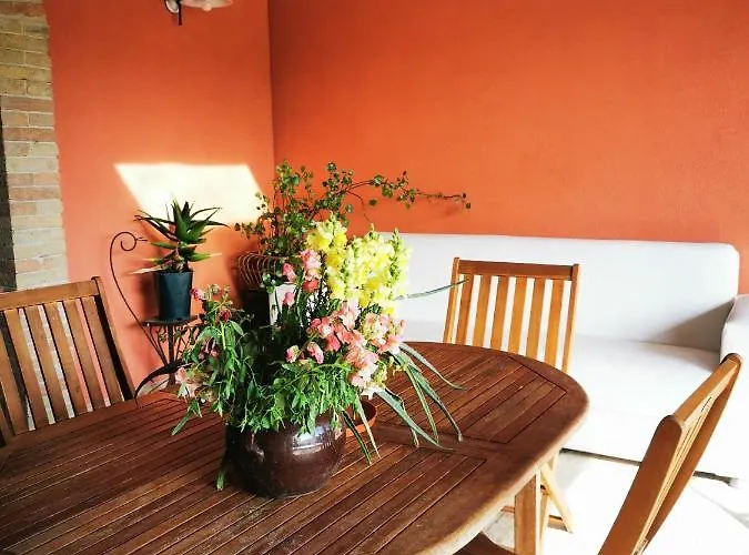 La Casa Dei Tigli 3* Cannara