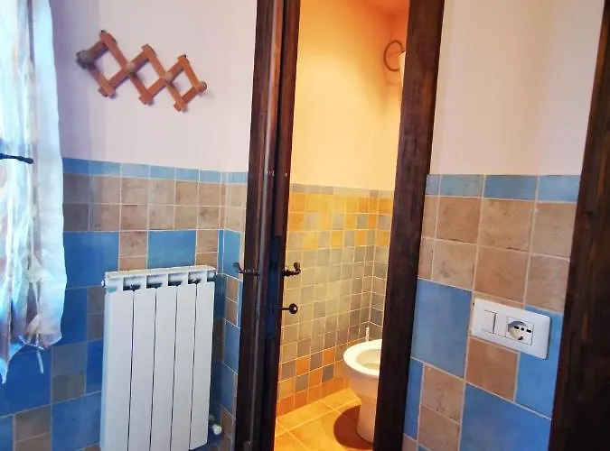 La Casa Dei Tigli 3* Cannara