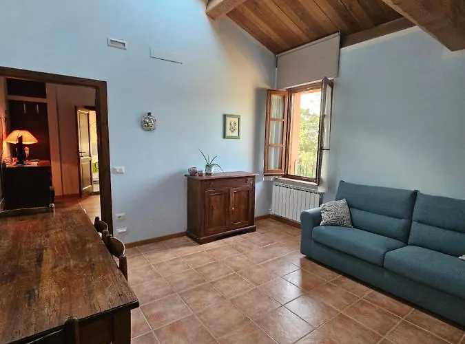 La Casa Dei Tigli 3* Cannara